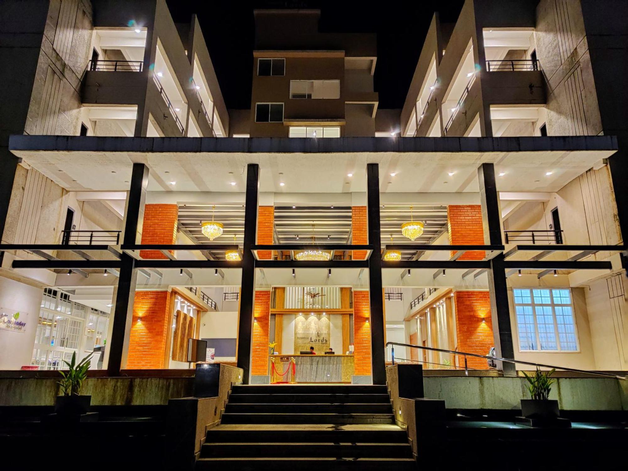 Pushpam Sanskruti Resort Karjat - A Pure Veg Resort Dhamni Extérieur photo